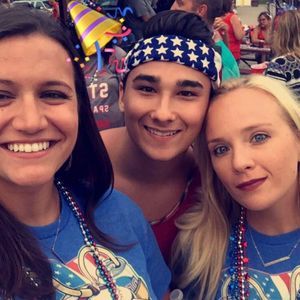 Meet your Posher, Christian